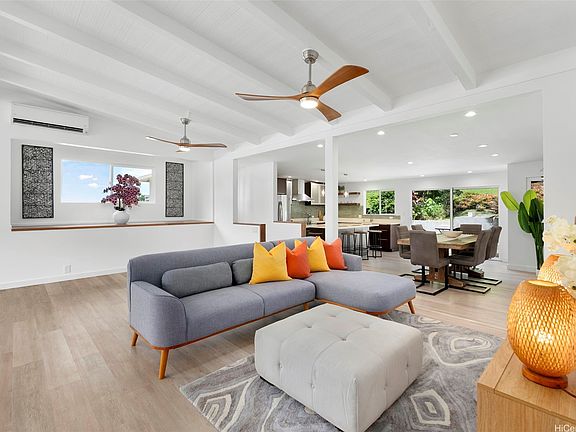 2nd image of 3582 Kumukoa St