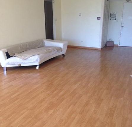 3rd image of 231 174th St APT 305