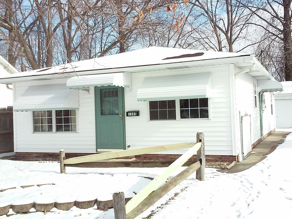 1st image of 1345 E 362nd St