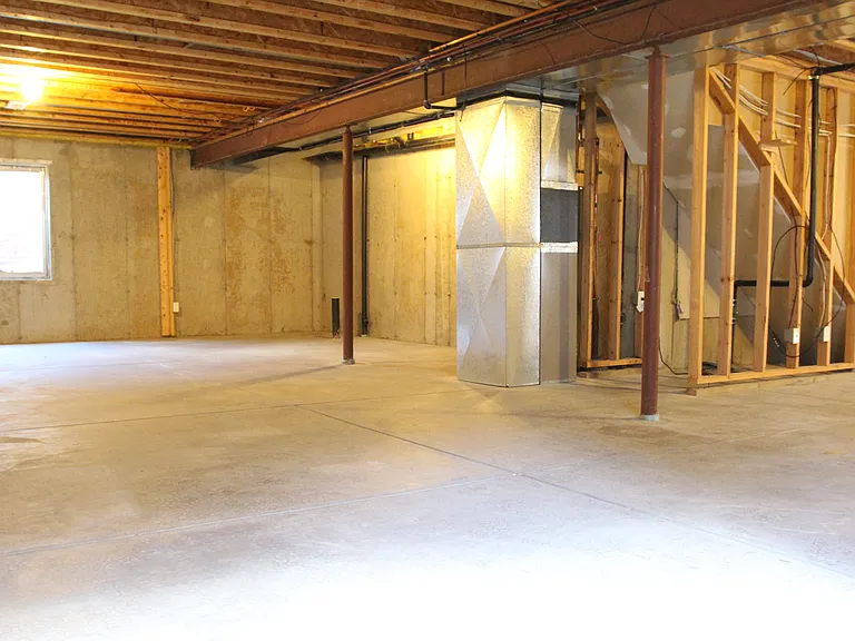 762 Kaitlyn Cir — Photo 20