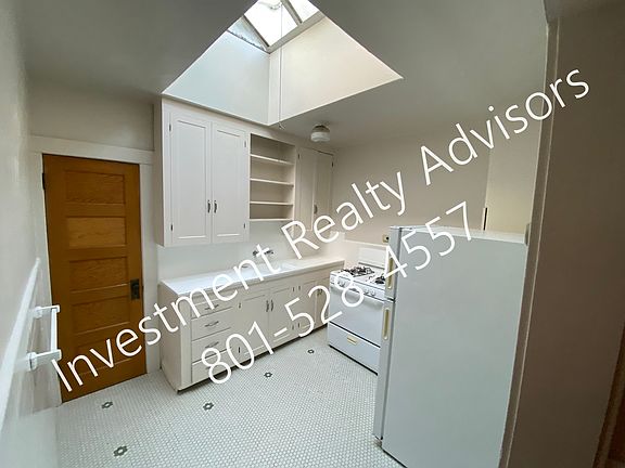 3rd image of 234 N Spencer Ct