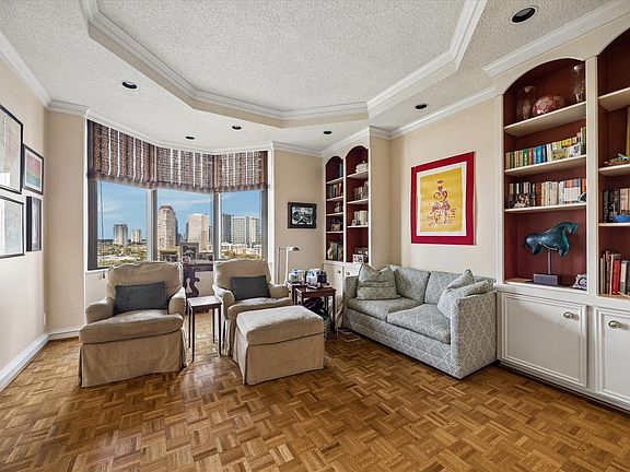 4th image of 5555 Del Monte Dr Unit 1305