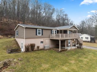 116 STEWARTS HILL RD, Wheeling, WV 26003