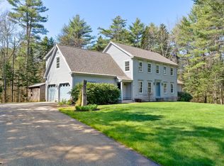 29 Cedar Ridge Dr, Yarmouth, ME 04096