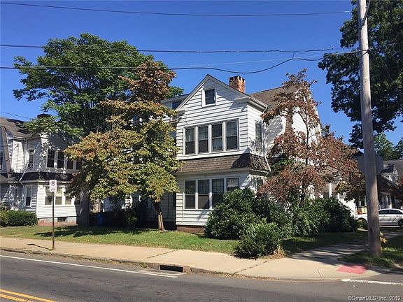 2nd image of 209 Willard St #3