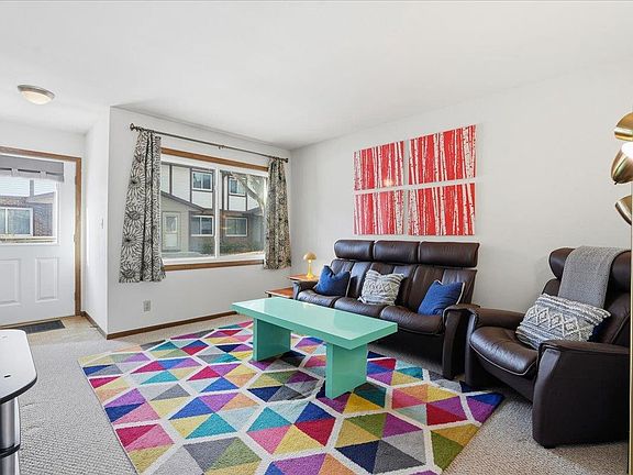 4th image of 4162 Alvarez Avenue