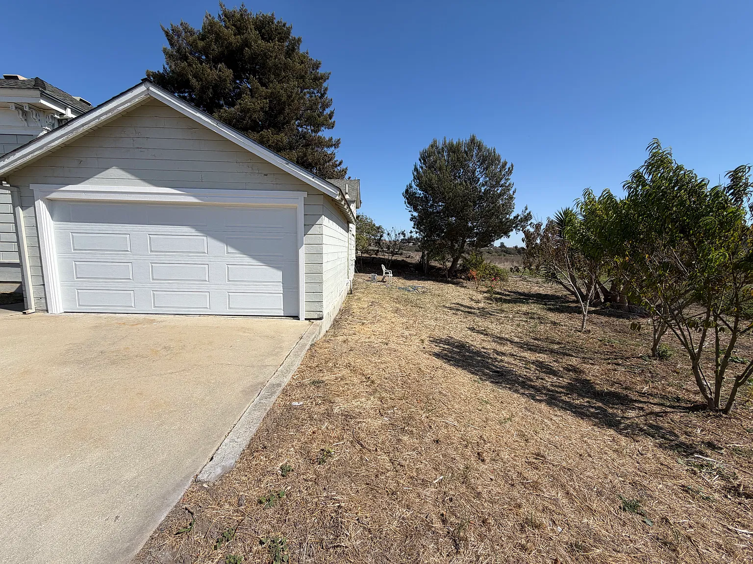 3 bed, $3,000 — Photo 4