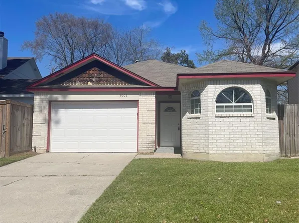 5002 Deer Point Dr, Spring, TX 77389