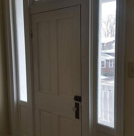 3rd image of 607 N Ohio Ave