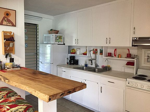 4th image of 963 Kilauea Ave Unit 206