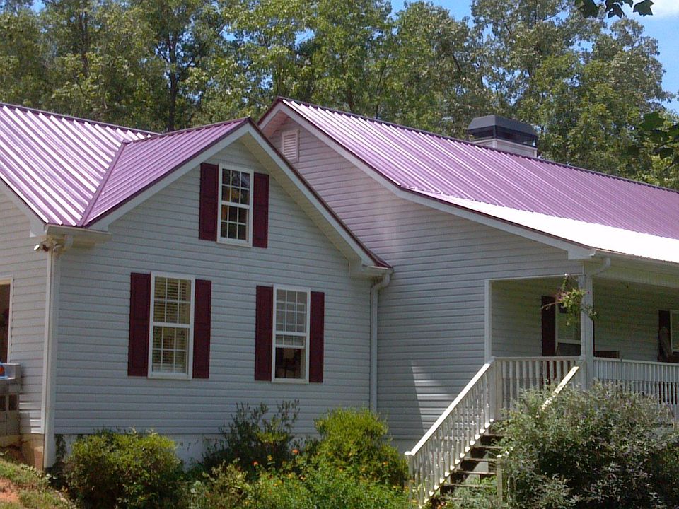 1st image of 210 E Windsor Way
