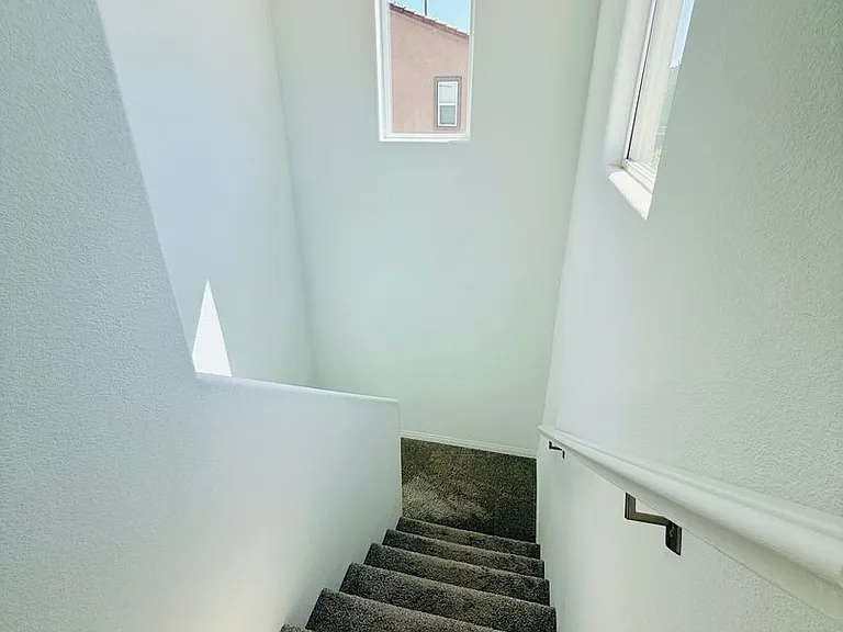 398 Moonlight Opera Ct — Photo 15