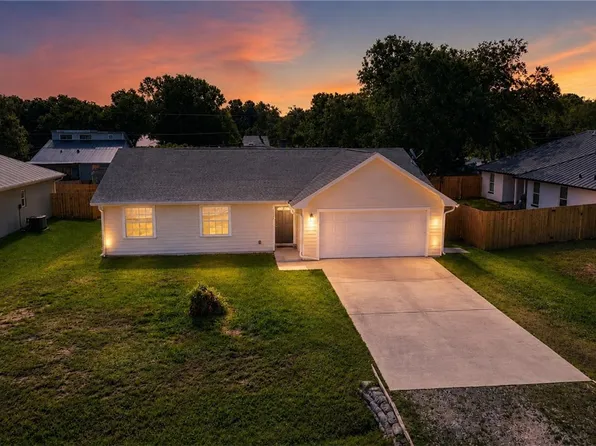 1266 34th Ave SW, Vero Beach, FL 32968