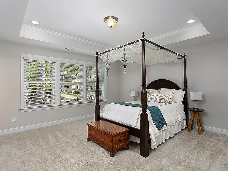 113 Bella Dr — Photo 11