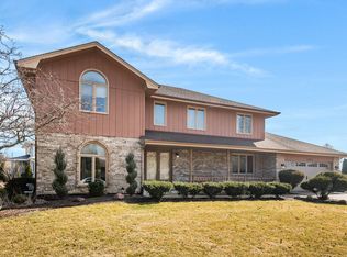 14535 S Golden Oak Dr, Homer Glen, IL
