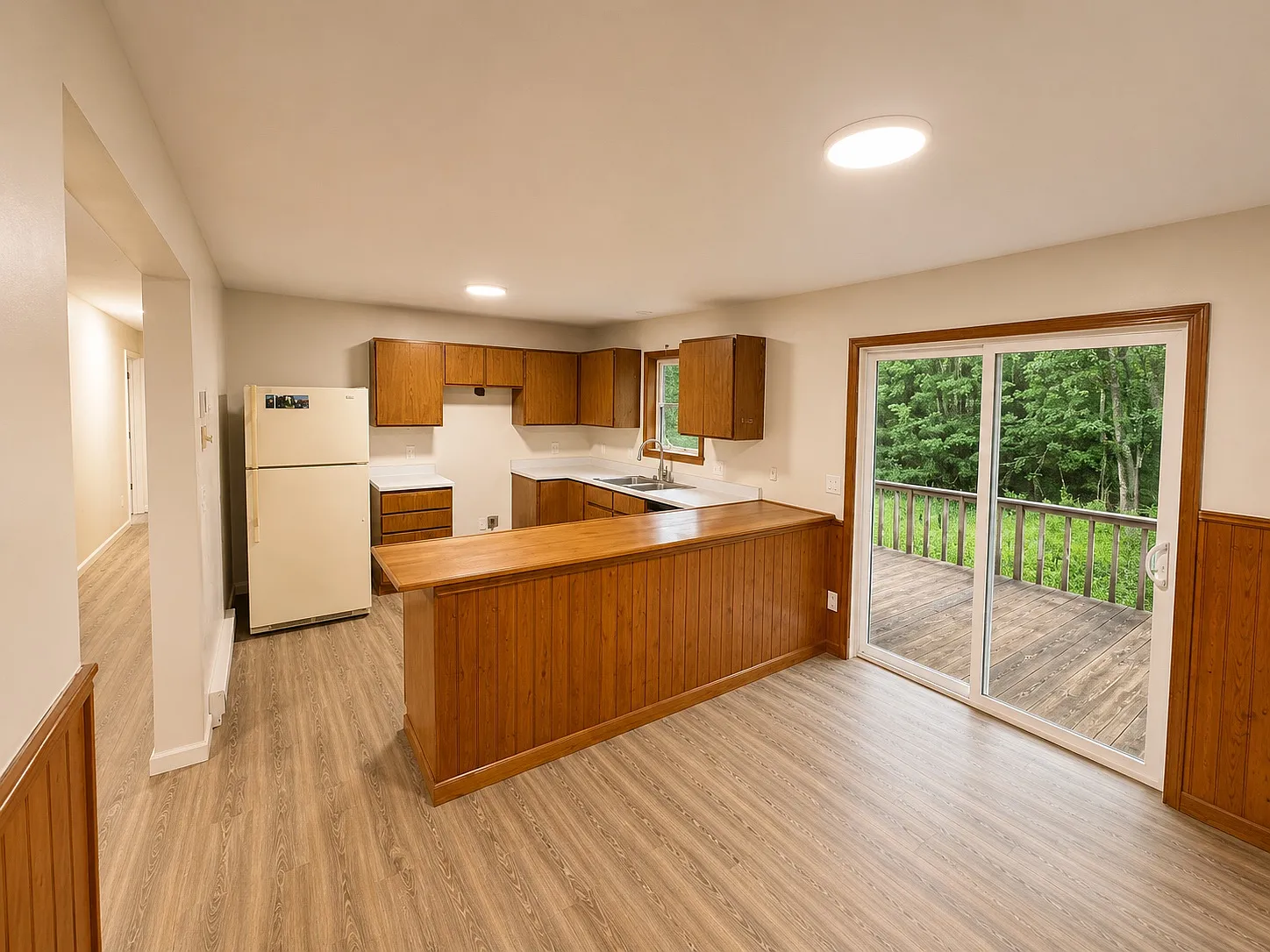 3 bed, $2,200 — Photo 2