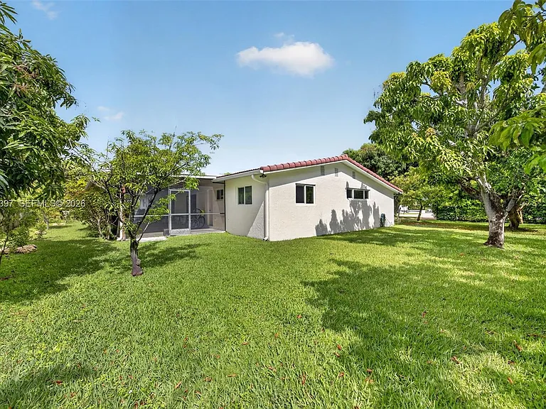 7690 SW 128th St — Photo 40
