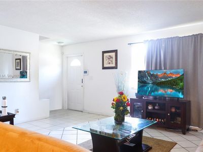 5743 Blueberry Ct #109, Fort Lauderdale, FL, 33313
