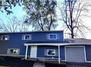 4 Lalanne Rd, Rochester, NY 14623