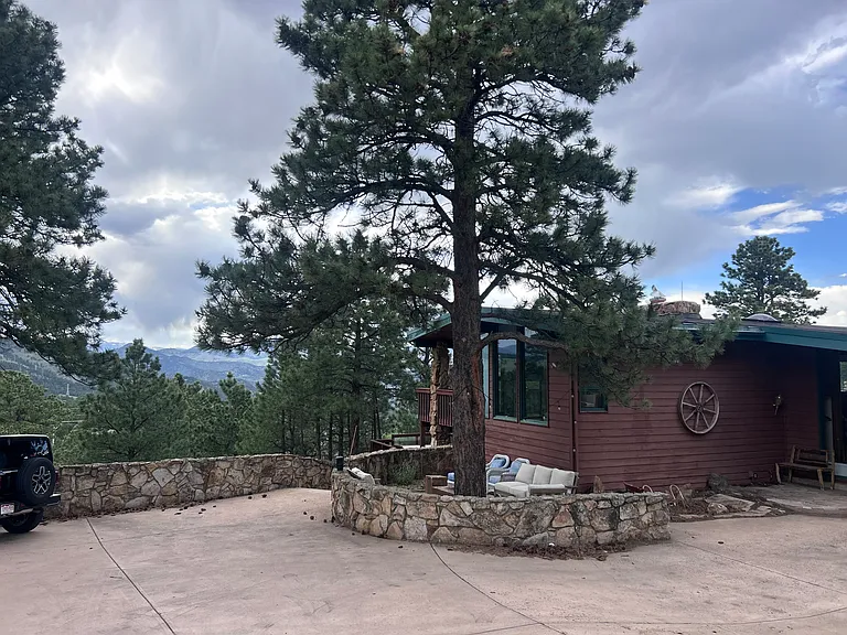 59 Lookout Mountain Cir — Photo 1