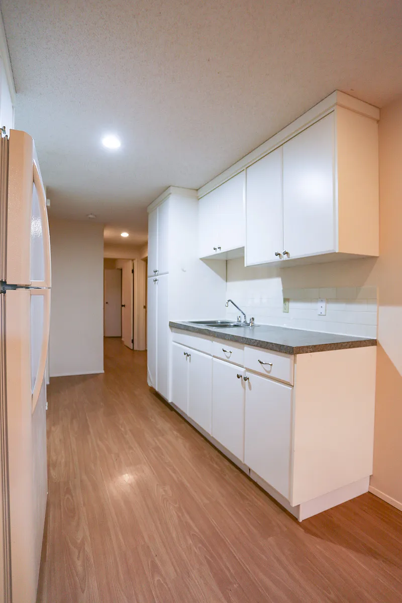 Building Photo - 1011 13th St S #BASEMENT