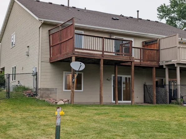 878 Wescott Sq, Eagan, MN 55123