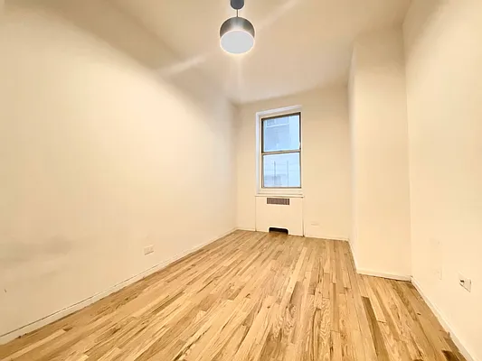 Rented by Corcoran | media 17