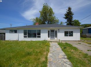 748 NE Church Ave, Roseburg, OR 97470
