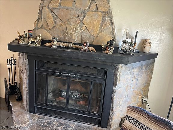 4th image of 224 Park Lane Dr