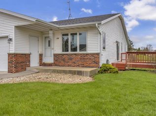 608 N 13th St, Oostburg, WI 53070