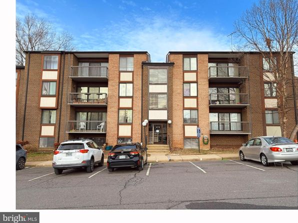 9718 Kingsbridge Dr APT 101