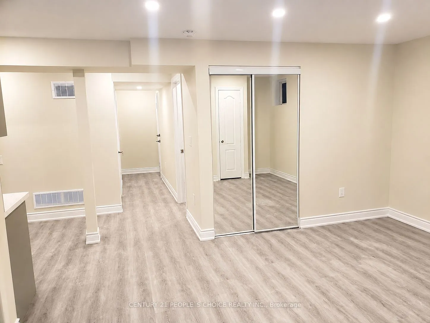 2 bed, $1,950 — Photo 1