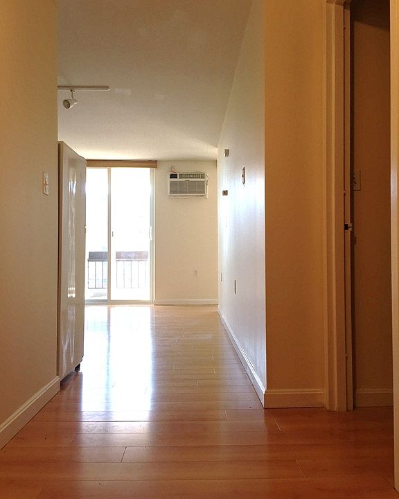 1st image of 872 Massachusetts Ave APT 311