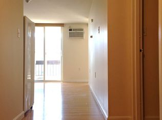 872 Massachusetts Ave APT 311, Cambridge, MA 02139