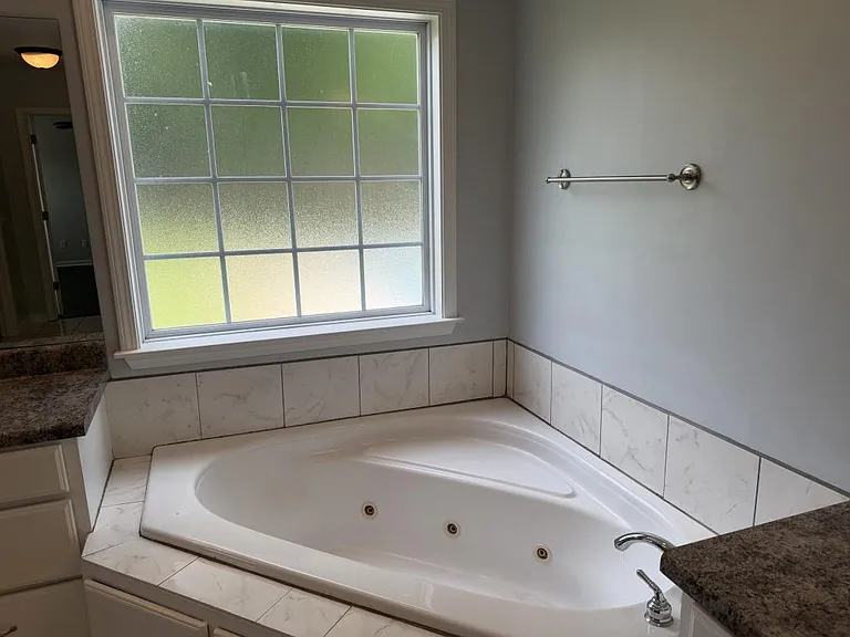 281 Griffith Ln — Photo 14