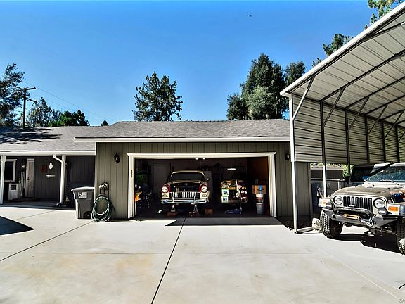 4th image of 7656 Pine Blvd