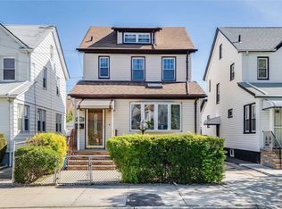24015 143rd Ave, Rosedale, NY 11422