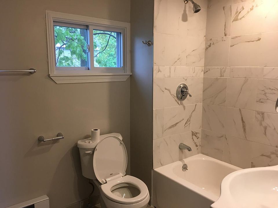 Full bath