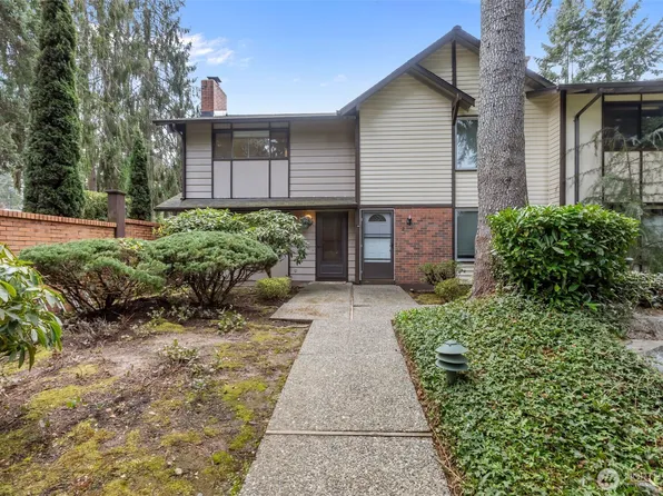 1717 150th Avenue SE #1, Bellevue, WA 98007