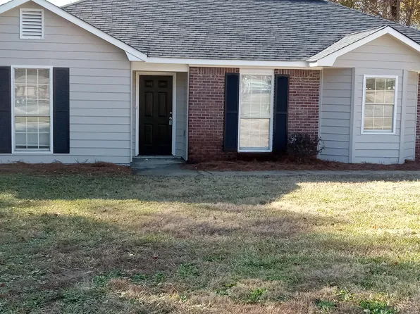 1000 Wehring Ln, Phenix City, AL 36869
