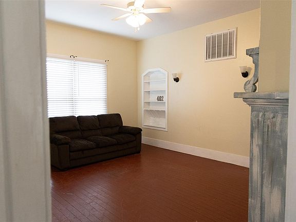 3rd image of 402 Alamo St