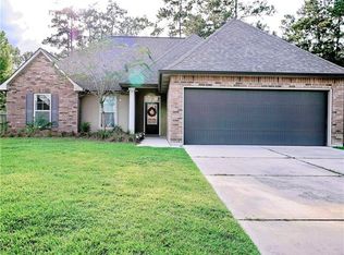 28166 Loiret Ct, Ponchatoula, LA 70454
