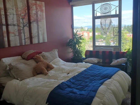 1313 Lincoln St APT 906, Eugene, OR 97401
