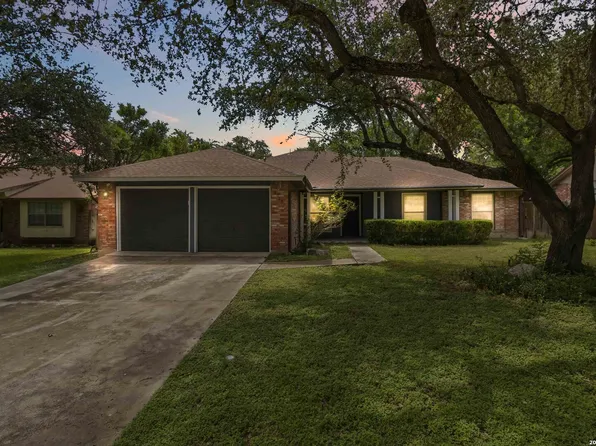 1718 Forest Spring, Converse, TX 78232