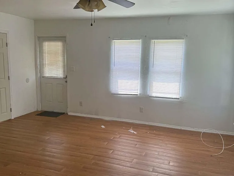 125 Tanner Ter — Photo 8
