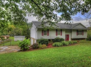 335 Hidden Valley Dr, Rogersville, TN 37857