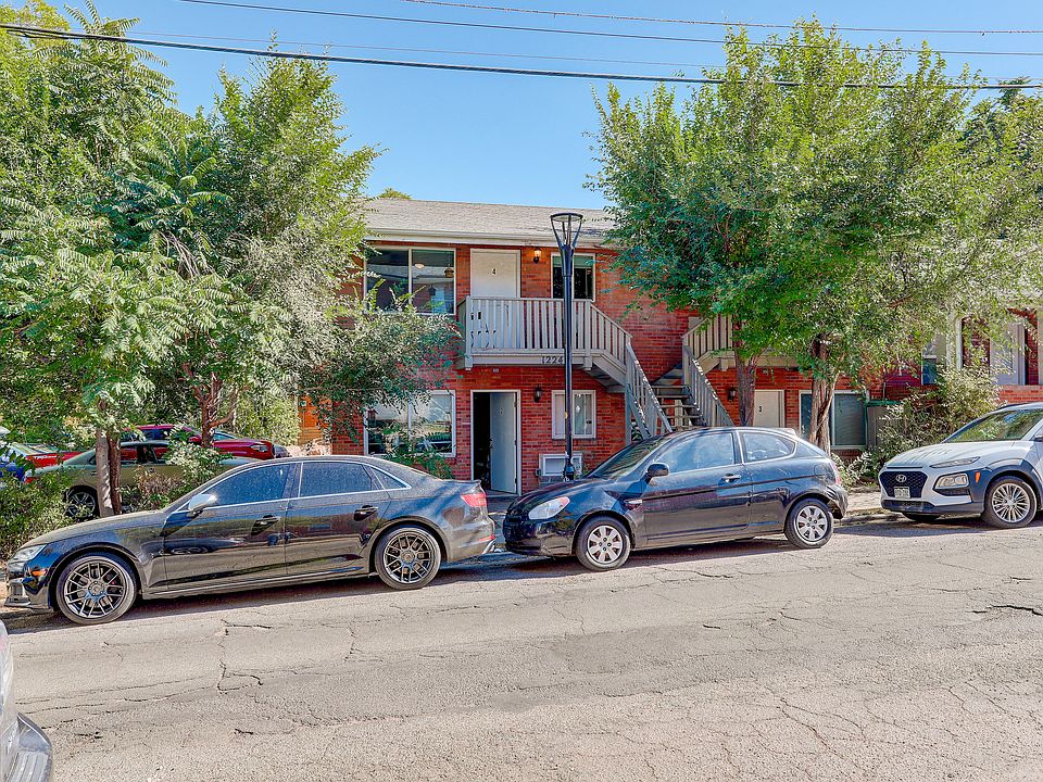 1224 11th St Front entrance