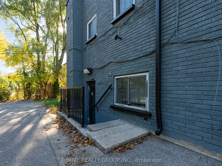 153 Godfrey Dr #2 — Photo 2