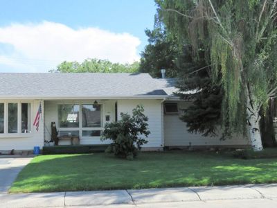 989 Clinchard St, Lander, WY, 82520