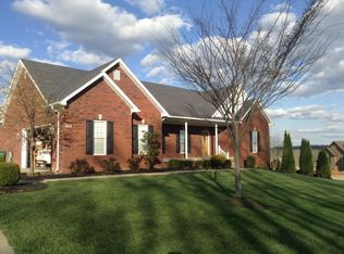 130 S Sunshine Dr, Shepherdsville, KY 40165